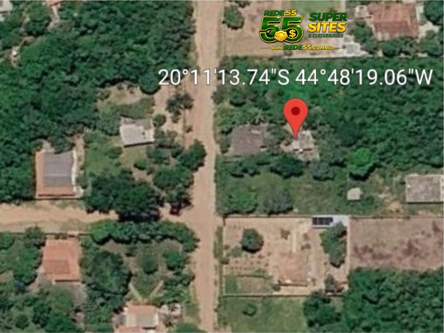Vende-se Lote – 1.100 m² – Bairro Chácaras Belo Horizonte – Divinópolis/MG