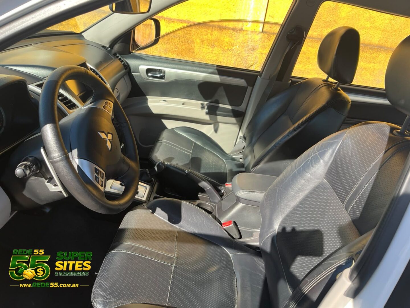 Mitsubishi Pajero Dakar HPE 3.2 Turbo Diesel 4×4 Automática – 2016